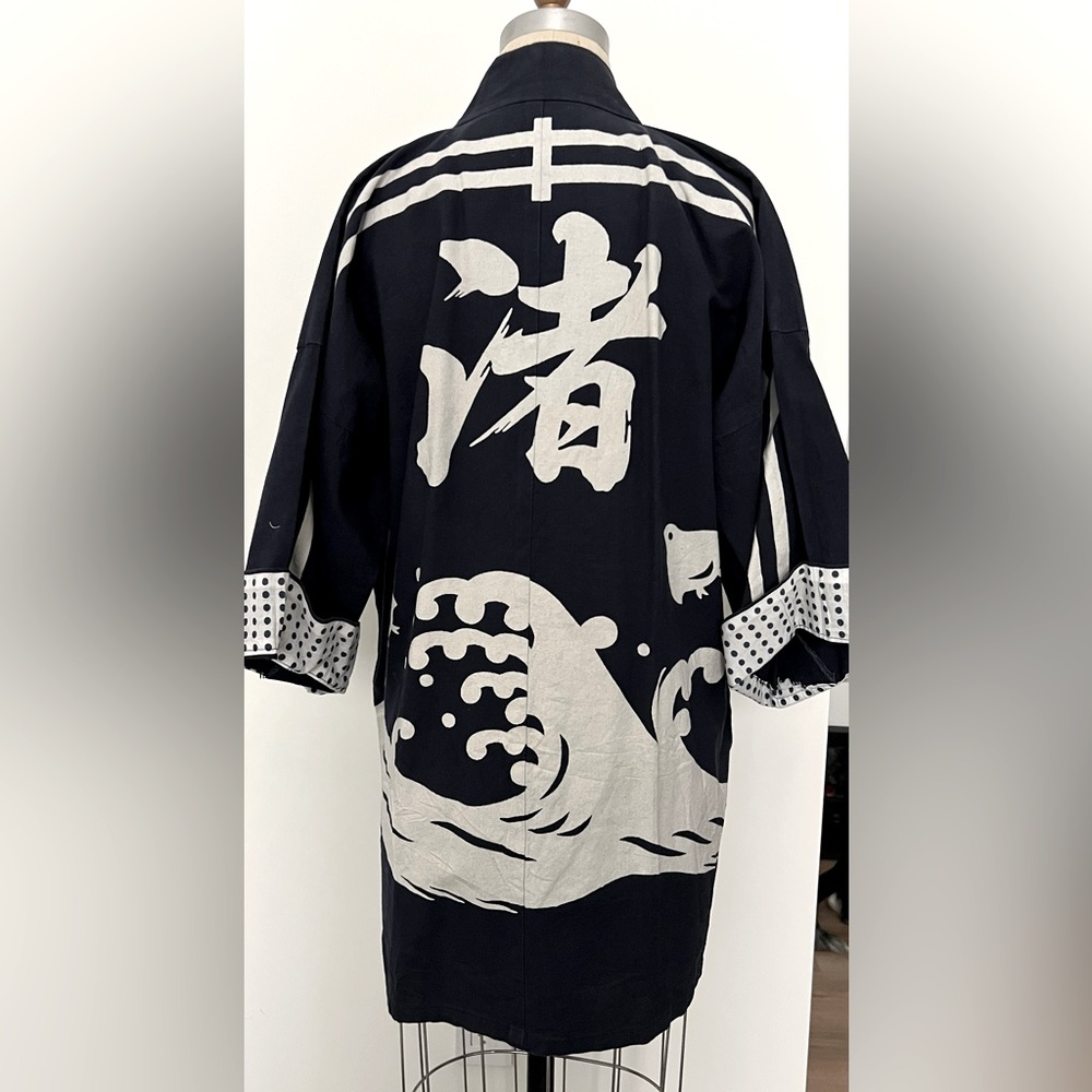 Vintage authentic Japanese Dark Blue and White Cotton Kimono Jacket Yukata EUC